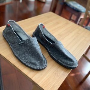 Havaianas - Espadrilles - size 10 in gray